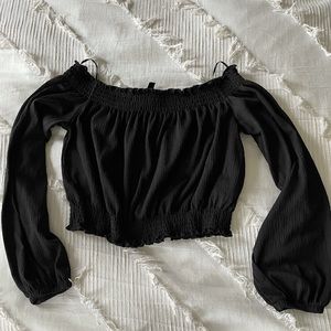 H&M Women’s Black Crop Top